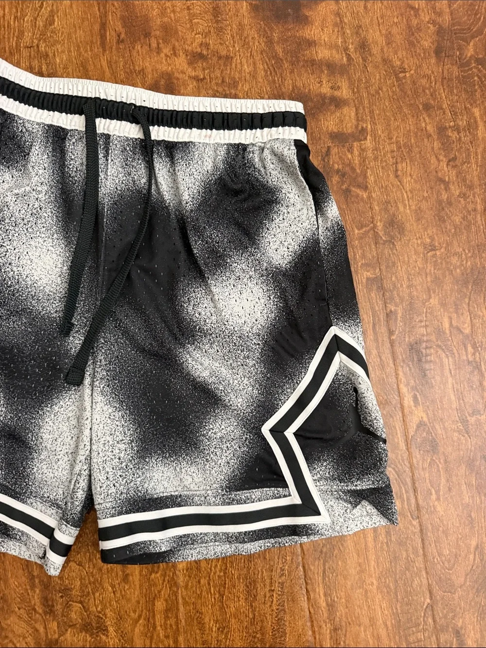 Jordan Men’s Blue and Black Spray-Print Athletic Shorts - Picture 3 of 16